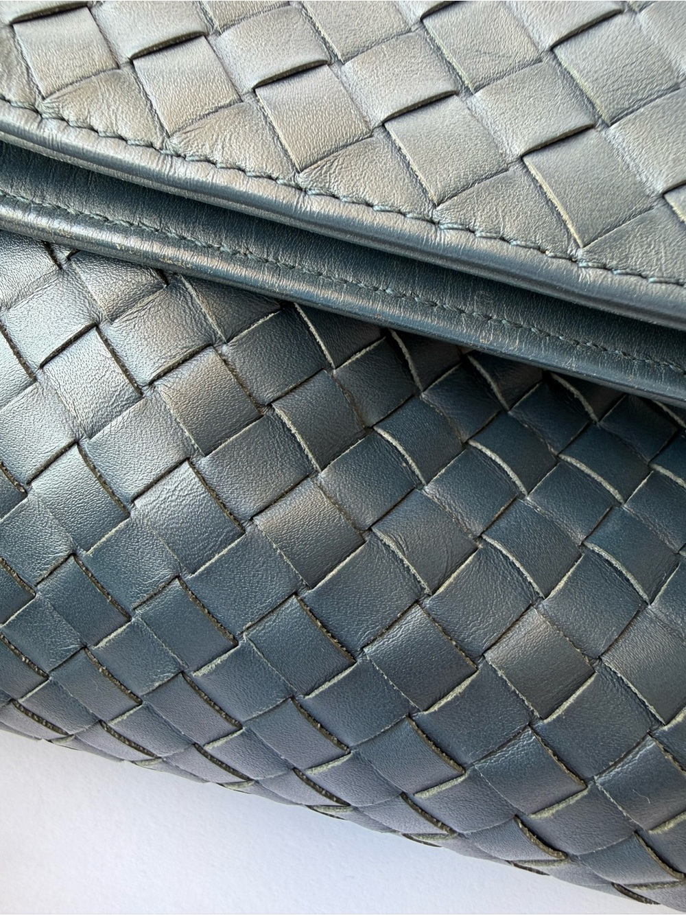 Bottega Veneta Slate Blue Intrecciato Leather Crossbody Tote/ clutch- Unisex! - Picture 6 of 17